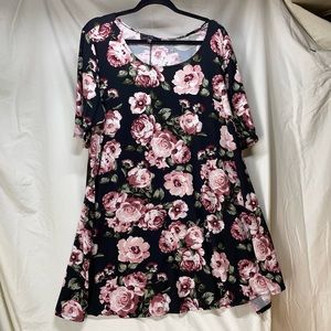 Set of 2 tee shirt dresses